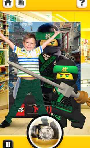 LEGO® In-Store Action 2
