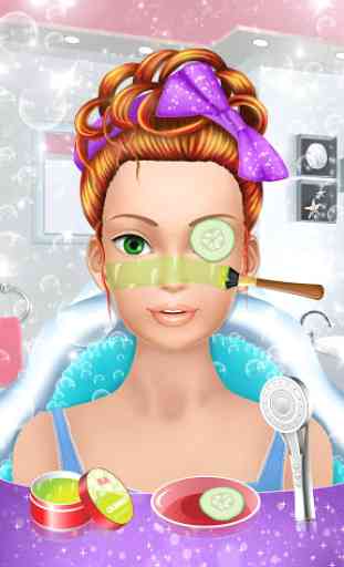 Girl Power: Super Salon for Makeup and Dress Up 2
